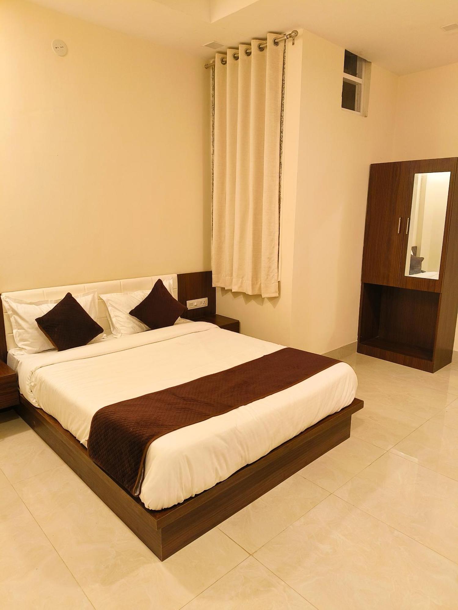 Hotel Veer Palace Near Udaipole 烏代浦 外观 照片